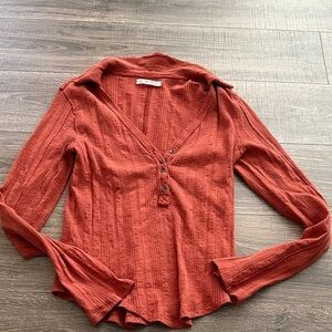 Like New We the Free Henley Longsleeve